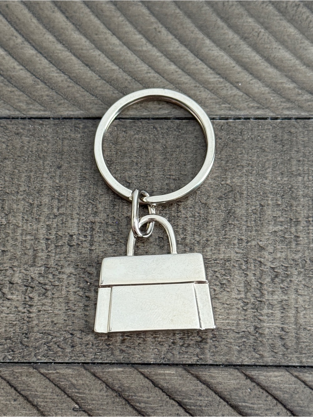Rosetti Keychain Silvertone Metal Purse Shaped Keyring Designer Logo KeyTag